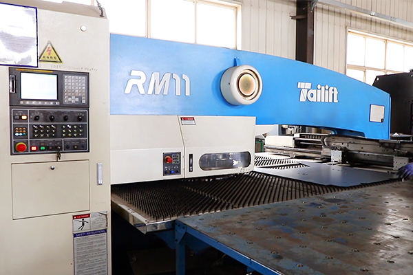Sheet metal bending and forming work