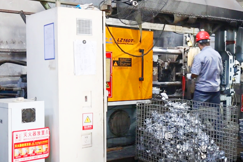 Industrial aluminum die casting workshop